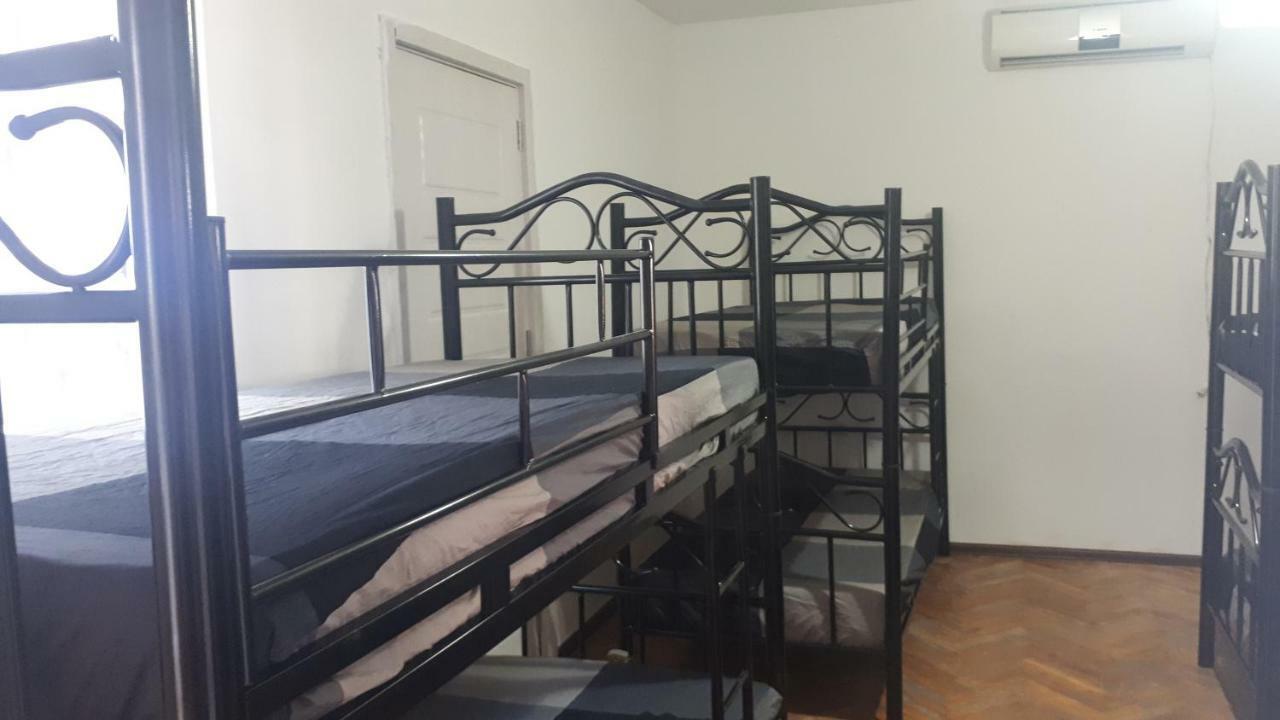 Enjoy The Hostel Батуми Экстерьер фото