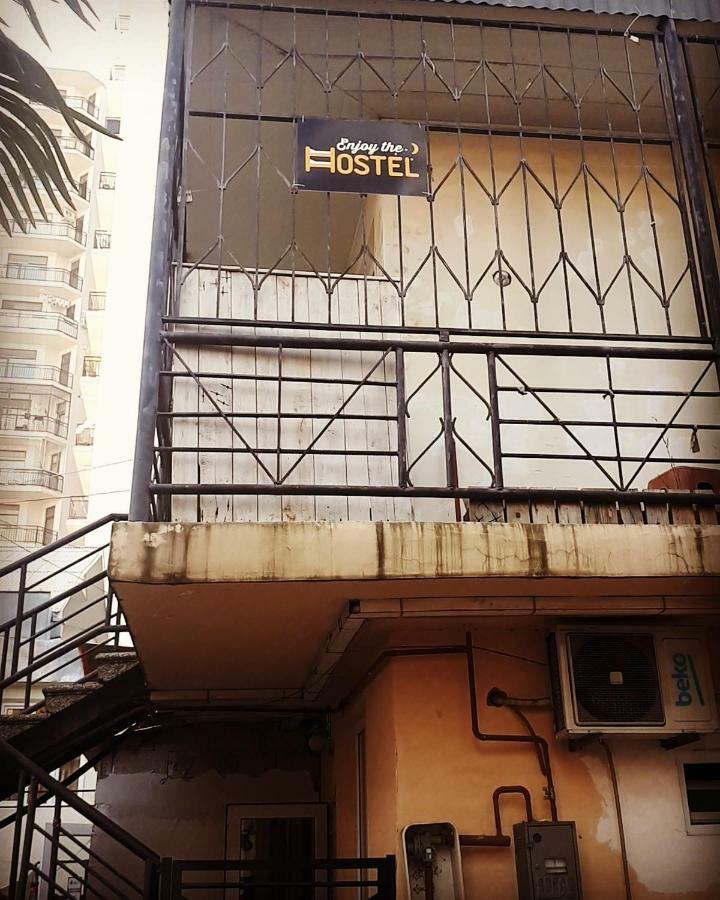 Enjoy The Hostel Батуми Экстерьер фото