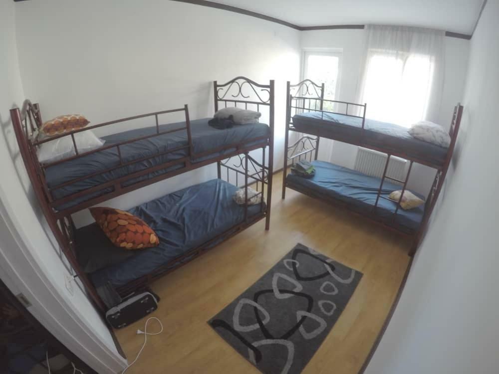 Enjoy The Hostel Батуми Номер фото